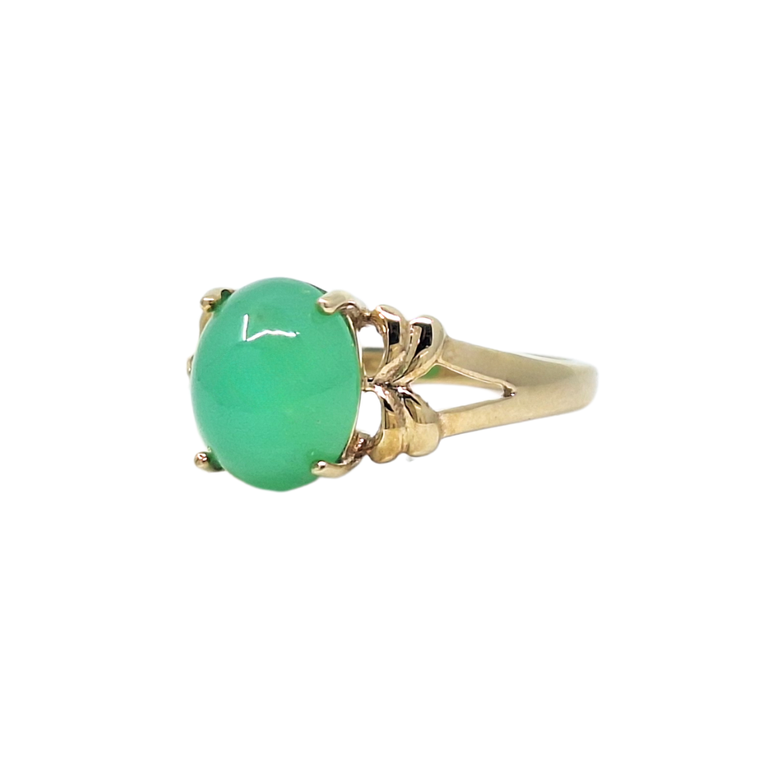 9ct Yellow Gold Chrysoprase Ring