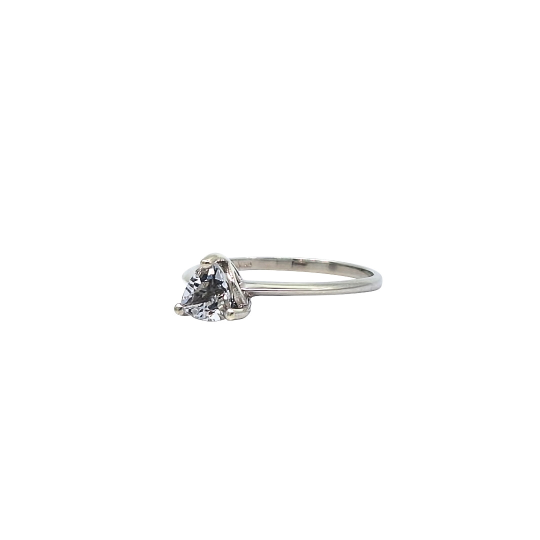 9ct White Gold White Sapphire Ring