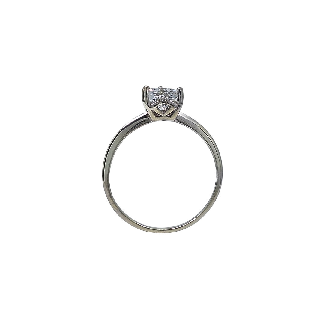 9ct White Gold White Sapphire Ring