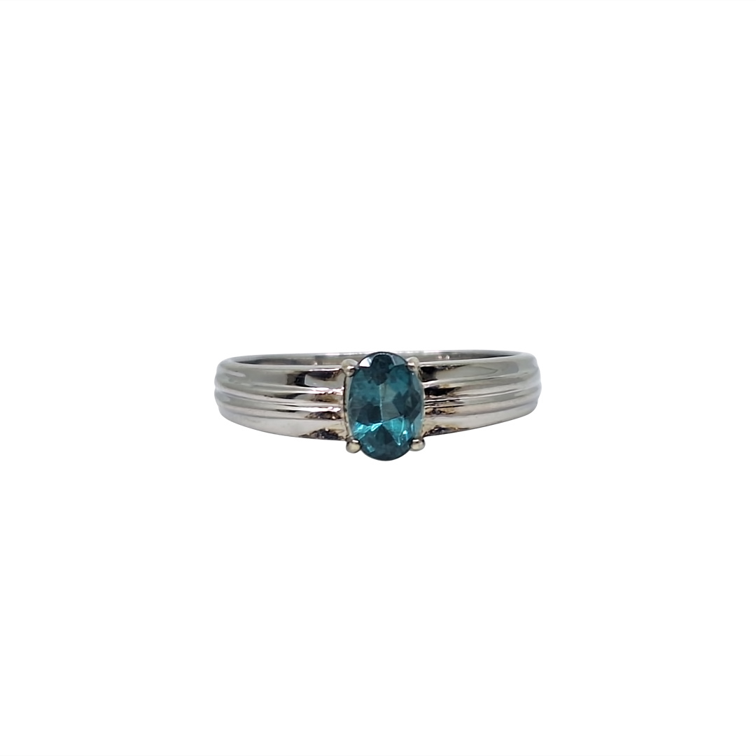 9ct White Gold Blue/Green Gemstone Ring