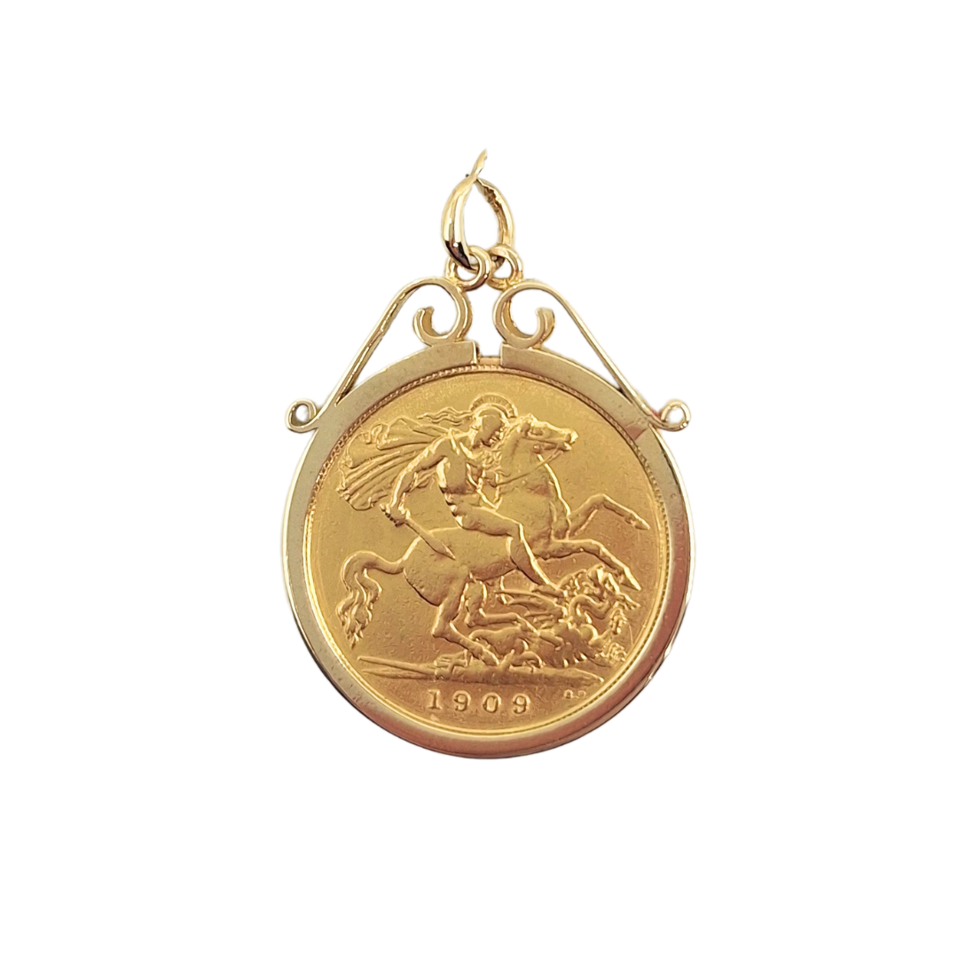 9ct Yellow Gold Half Sovereign Pendant 1909