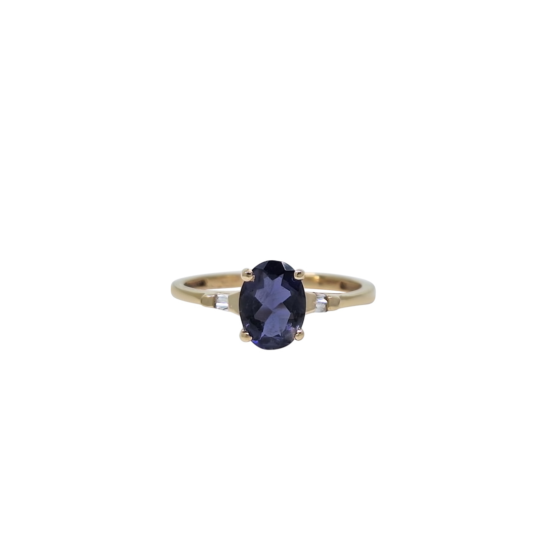 9ct Yellow Gold Oval Iolite Ring