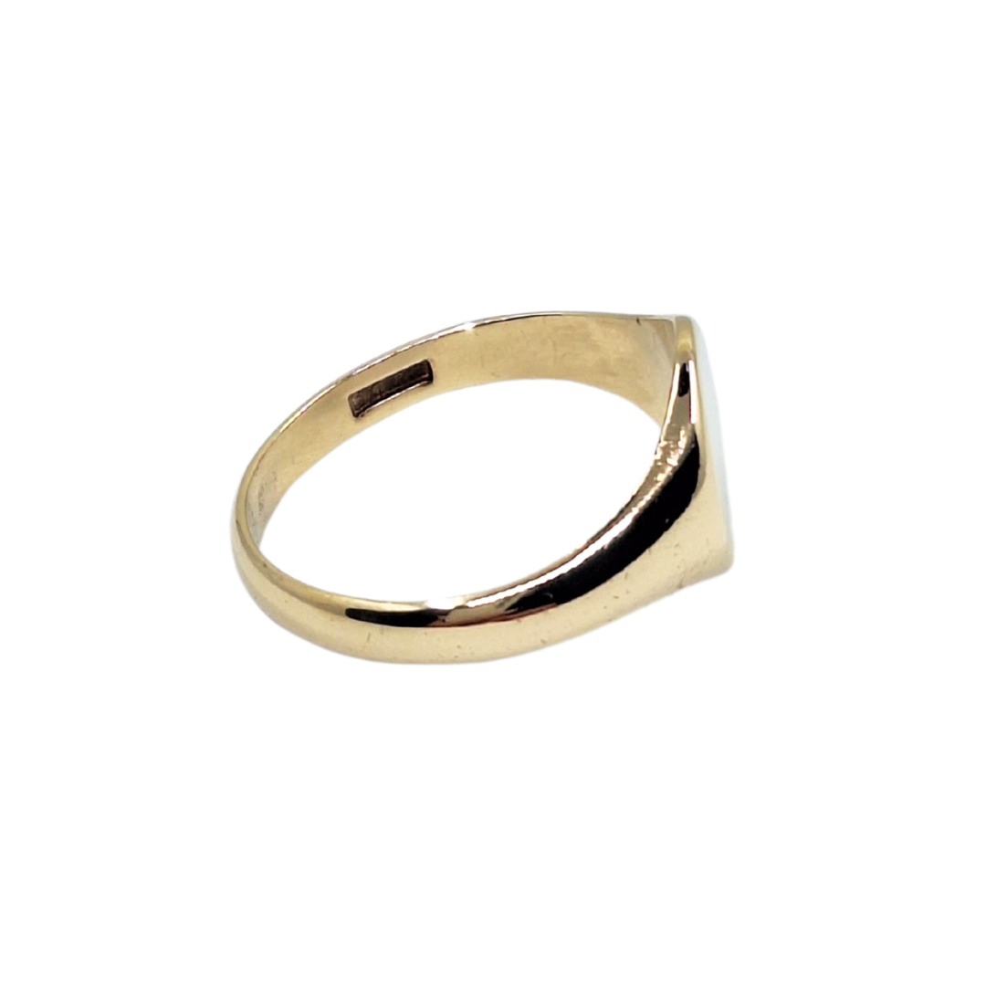 9ct Yellow Gold Plain Signet Ring