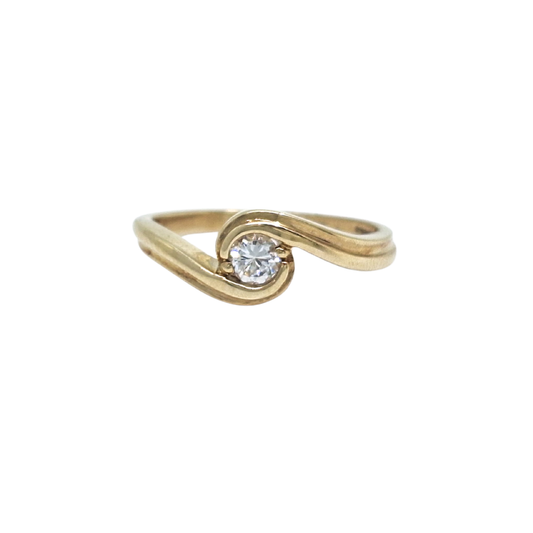 9ct Yellow Gold Diamond Twist Solitaire Ring