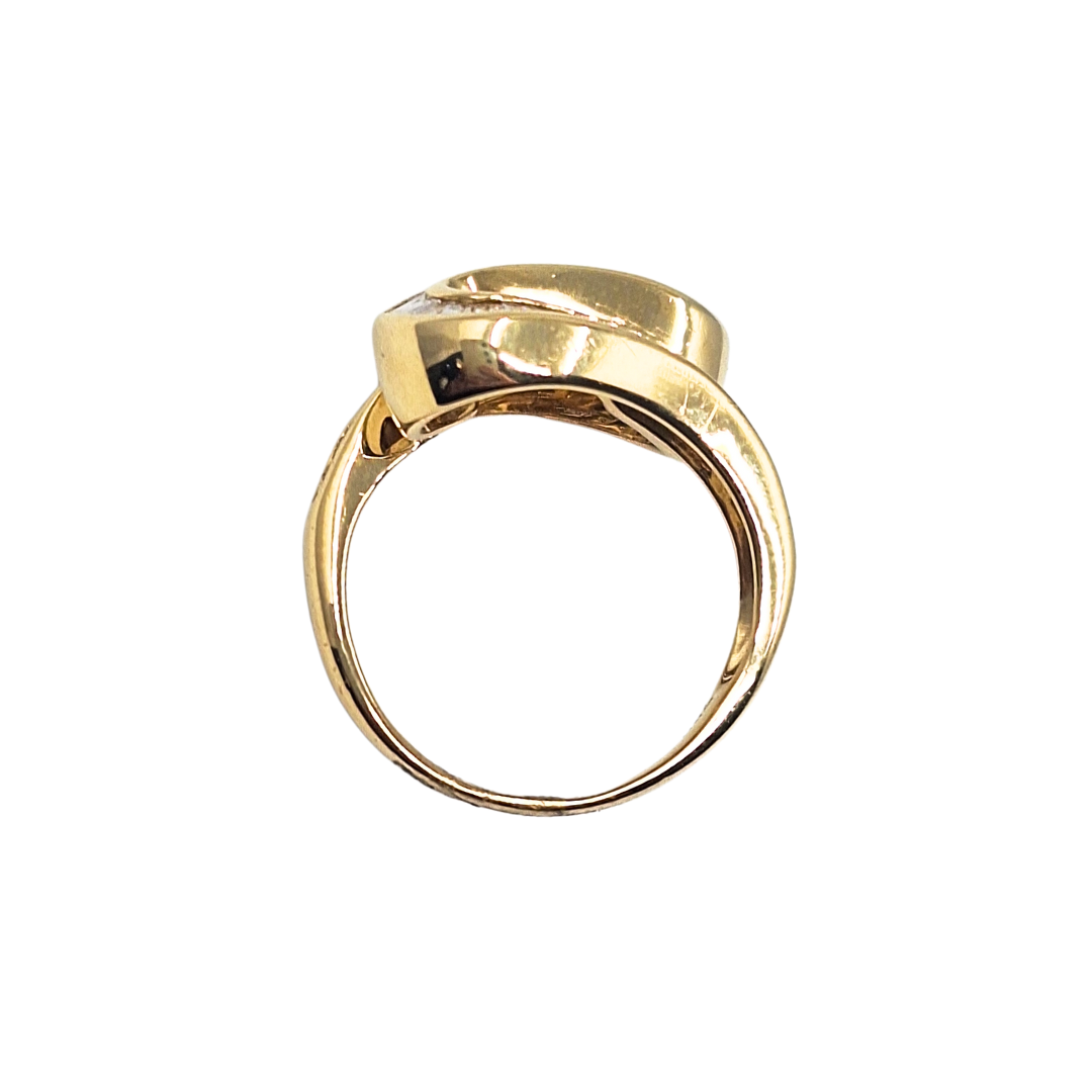 18ct Yellow Gold Diamond Fancy Bnad Ring