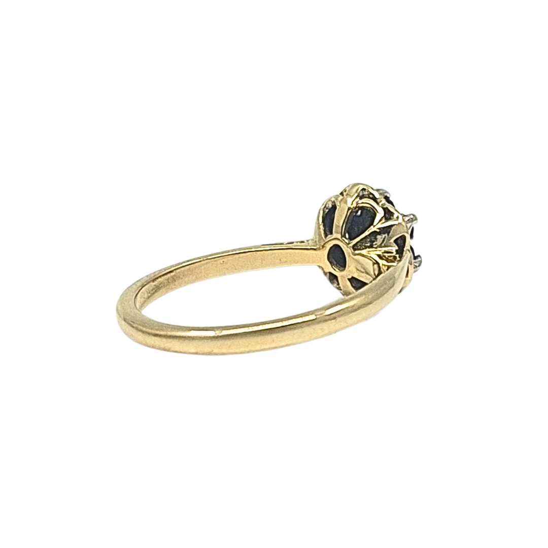18ct Yellow Gold Ruby & Diamond Flower Ring