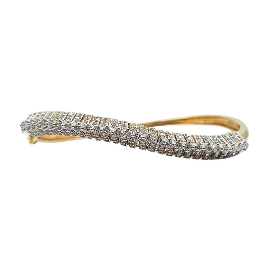 18ct Yellow Gold Wave Diamond Bangle 1.65ct