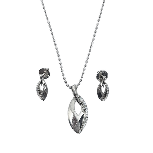 Platinum Diamond Pendant & Earring Set