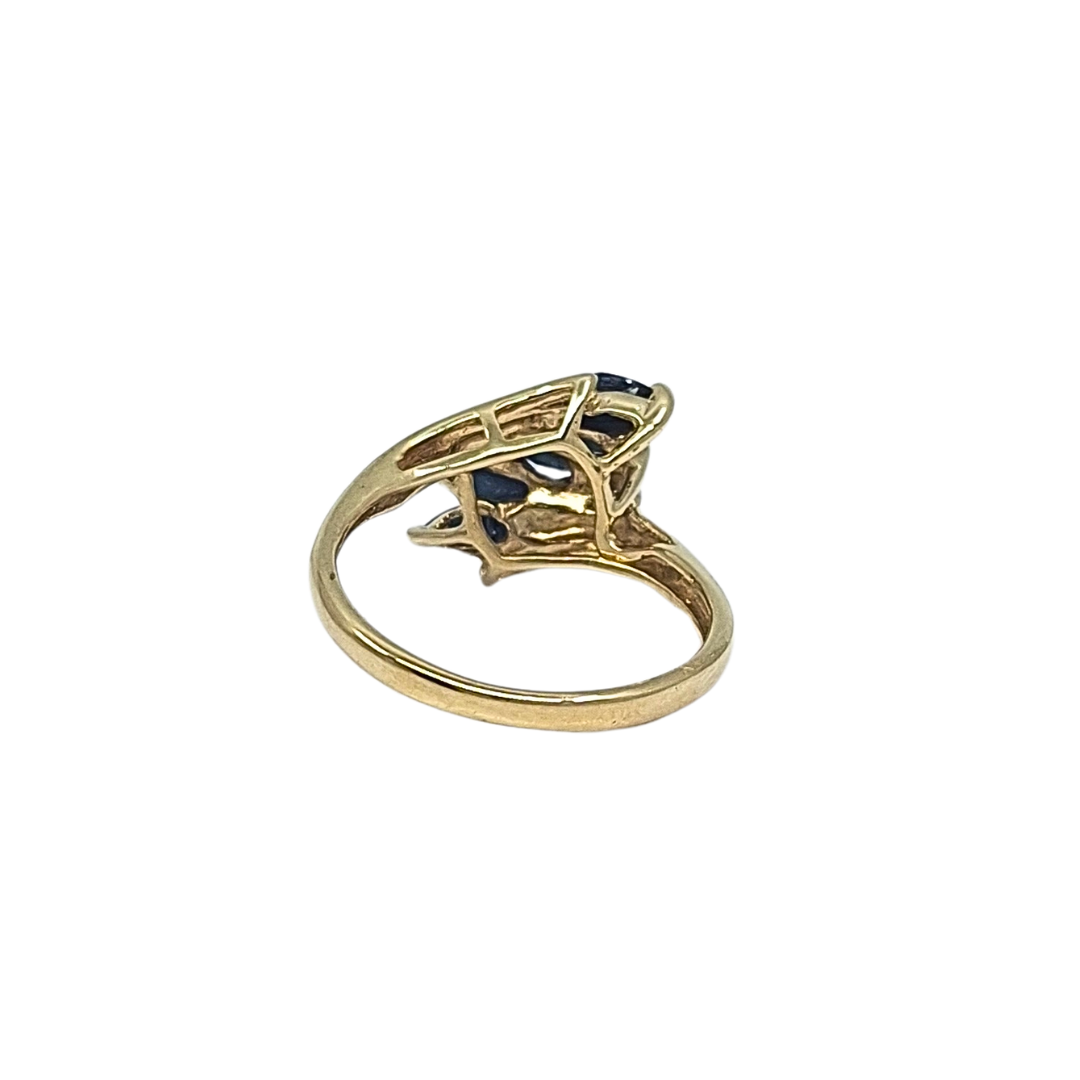 9ct Yellow Gold Cross Over Sapphire Ring