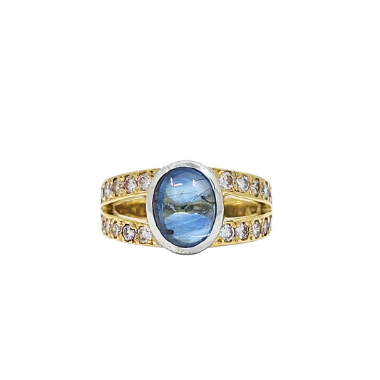 18ct Yellow Gold Cabochon Sapphire & Diamond Ring