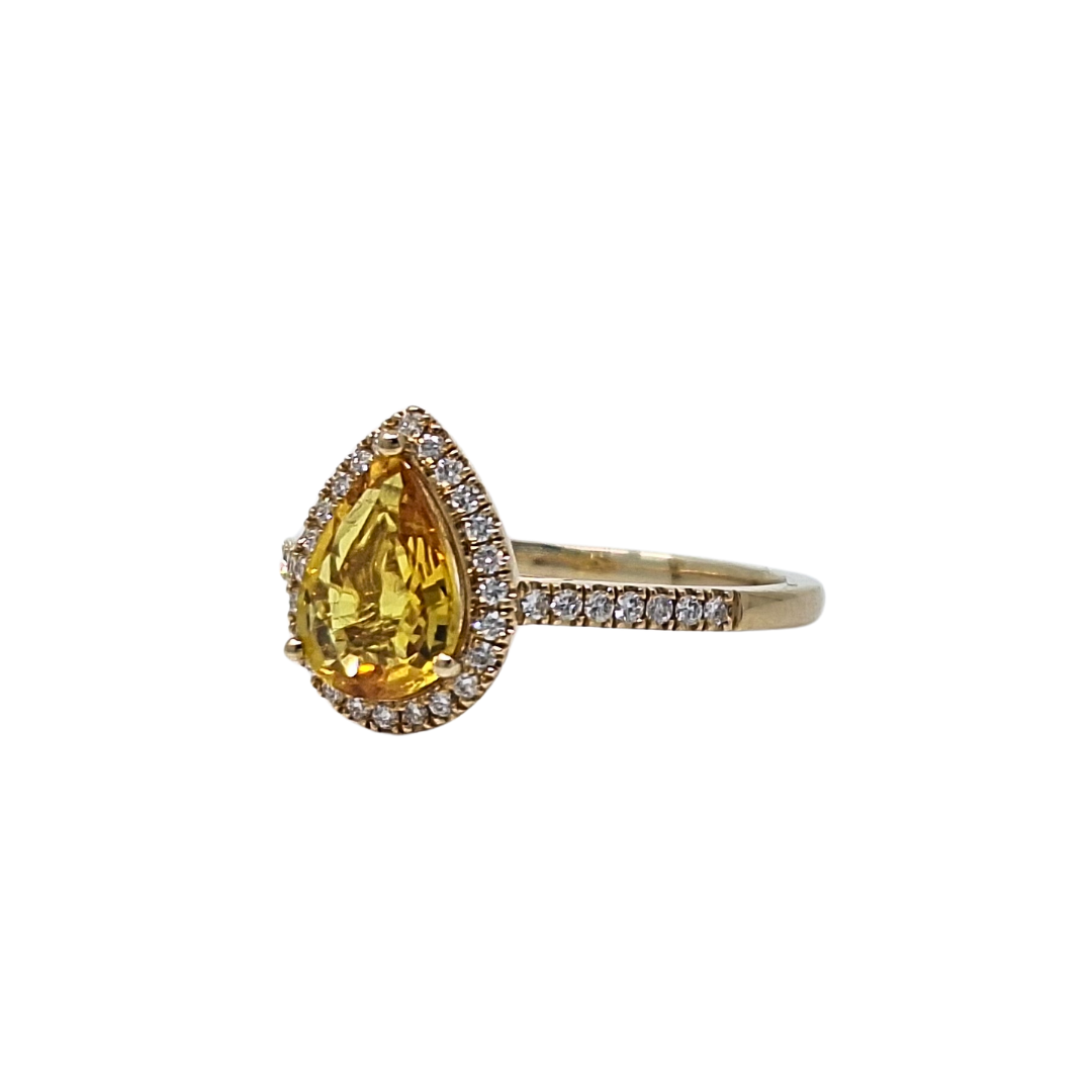 10ct Yellow Gold Citrine & Diamond Ring