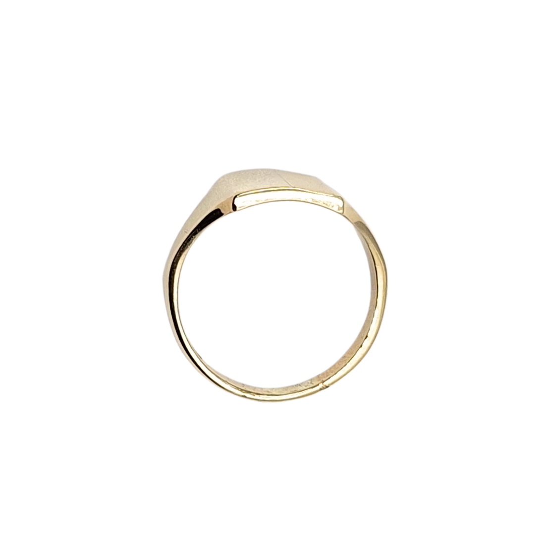 9ct Yellow Gold Signet Ring