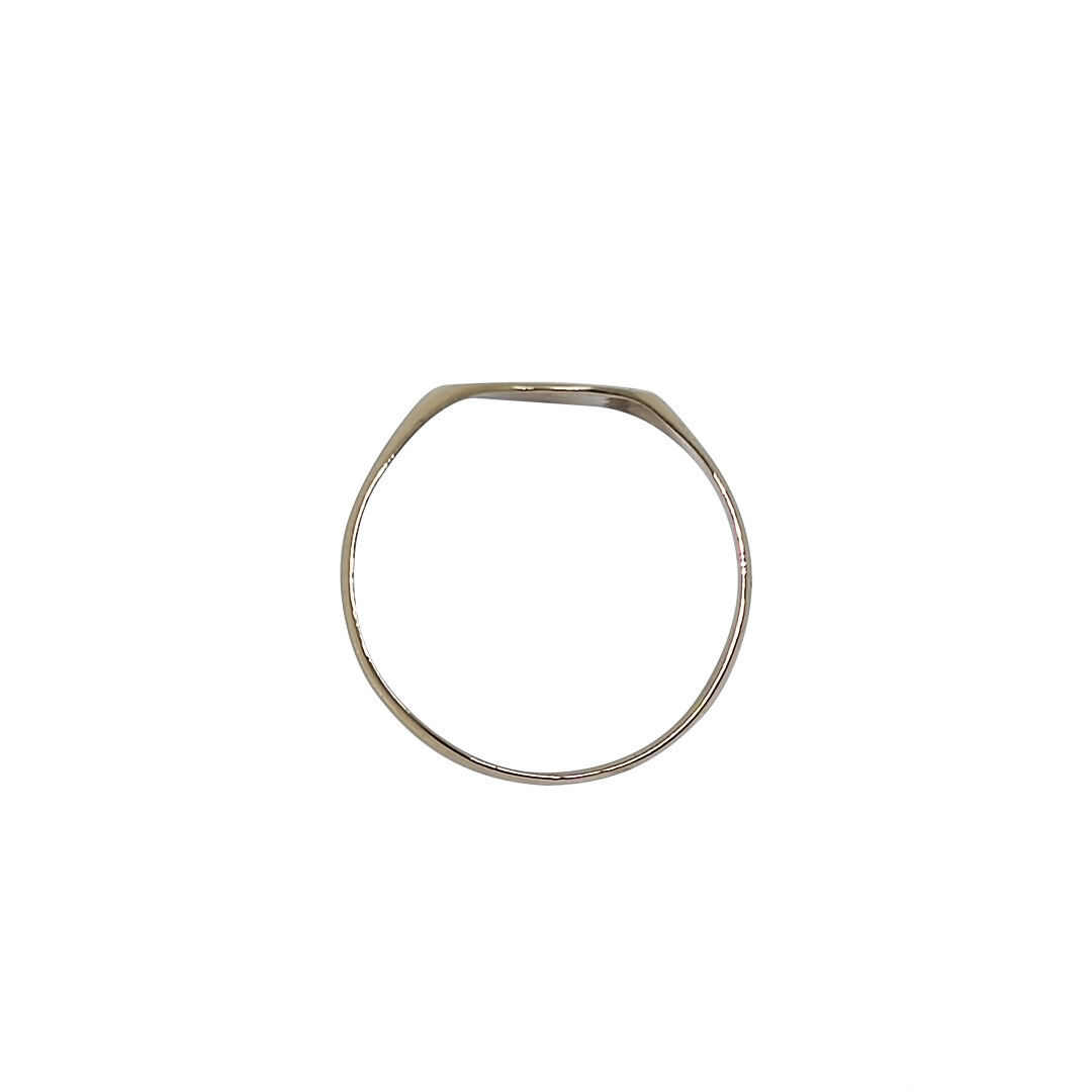 9ct Yellow Gold Oval Signet Ring