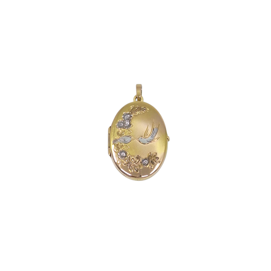 9ct Yellow Gold Engraved Locket