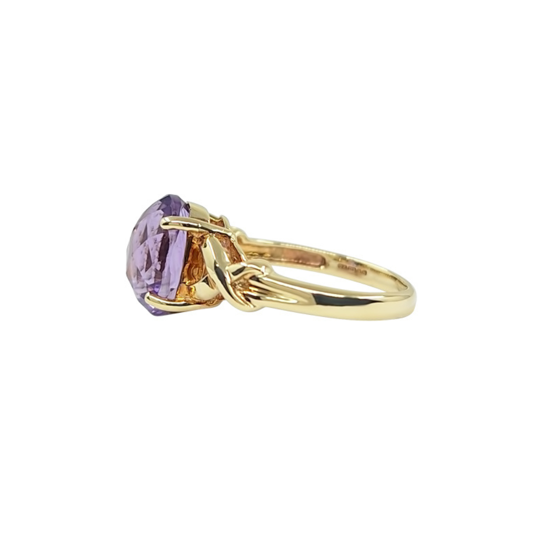 9ct Yellow Gold Amethyst Solitaire Ring