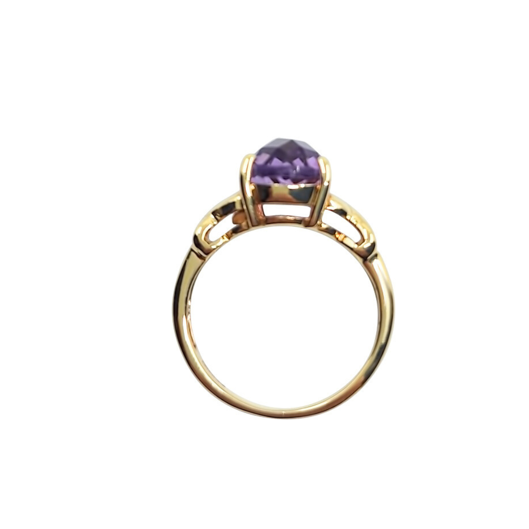 9ct Yellow Gold Amethyst Solitaire Ring