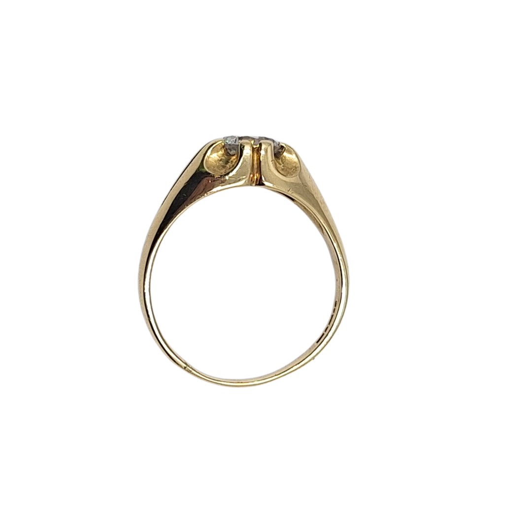 9ct Yellow Gold Cz Signet Ring