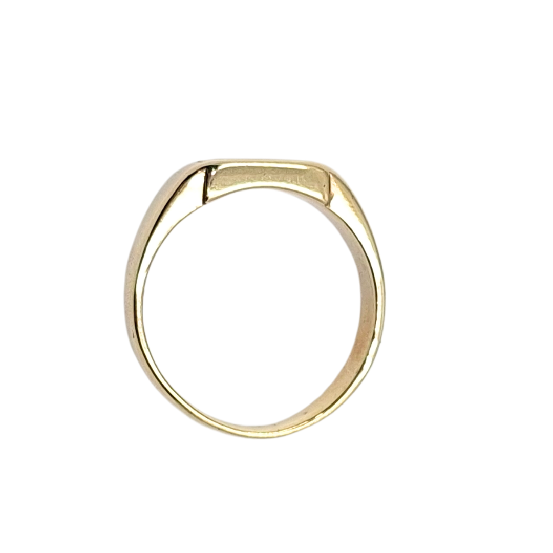 9ct Yellow Gold Signet Ring