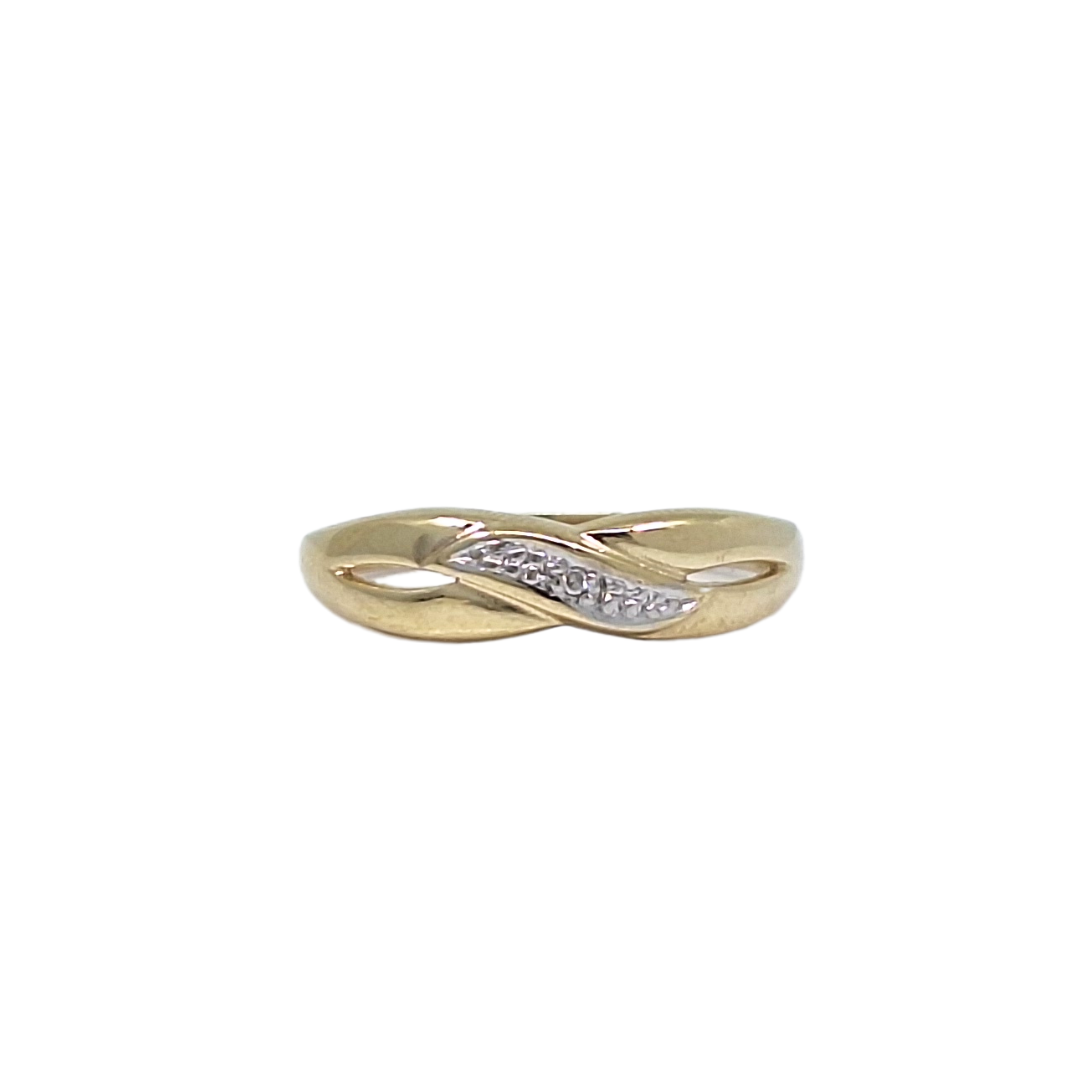 9ct Yellow Gold Diamond Set Crossover Ring