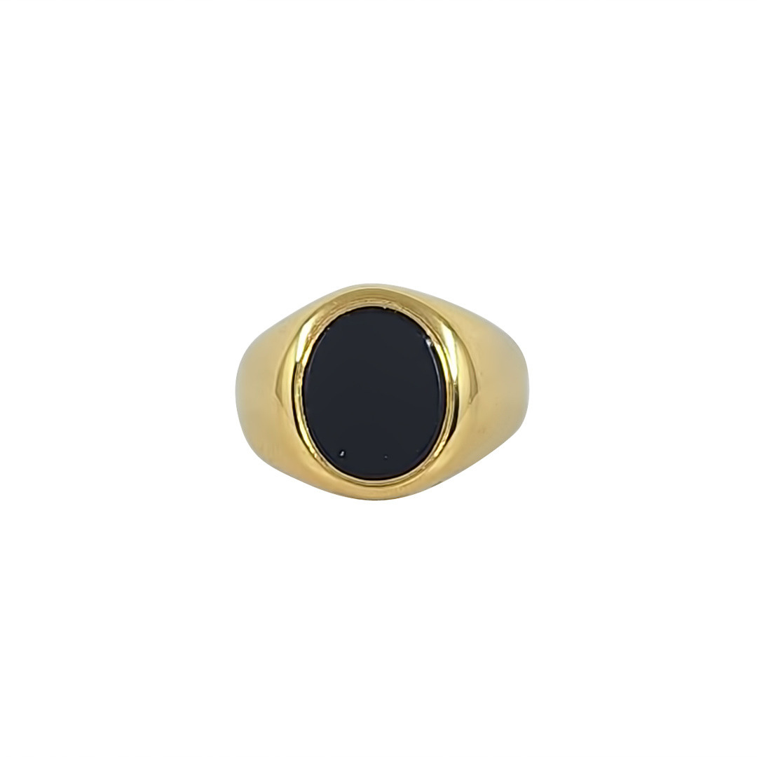 18ct Yellow Gold Onyx Signet Ring