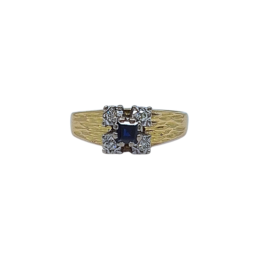 18ct Yellow Gold Sapphire & Diamond Ring