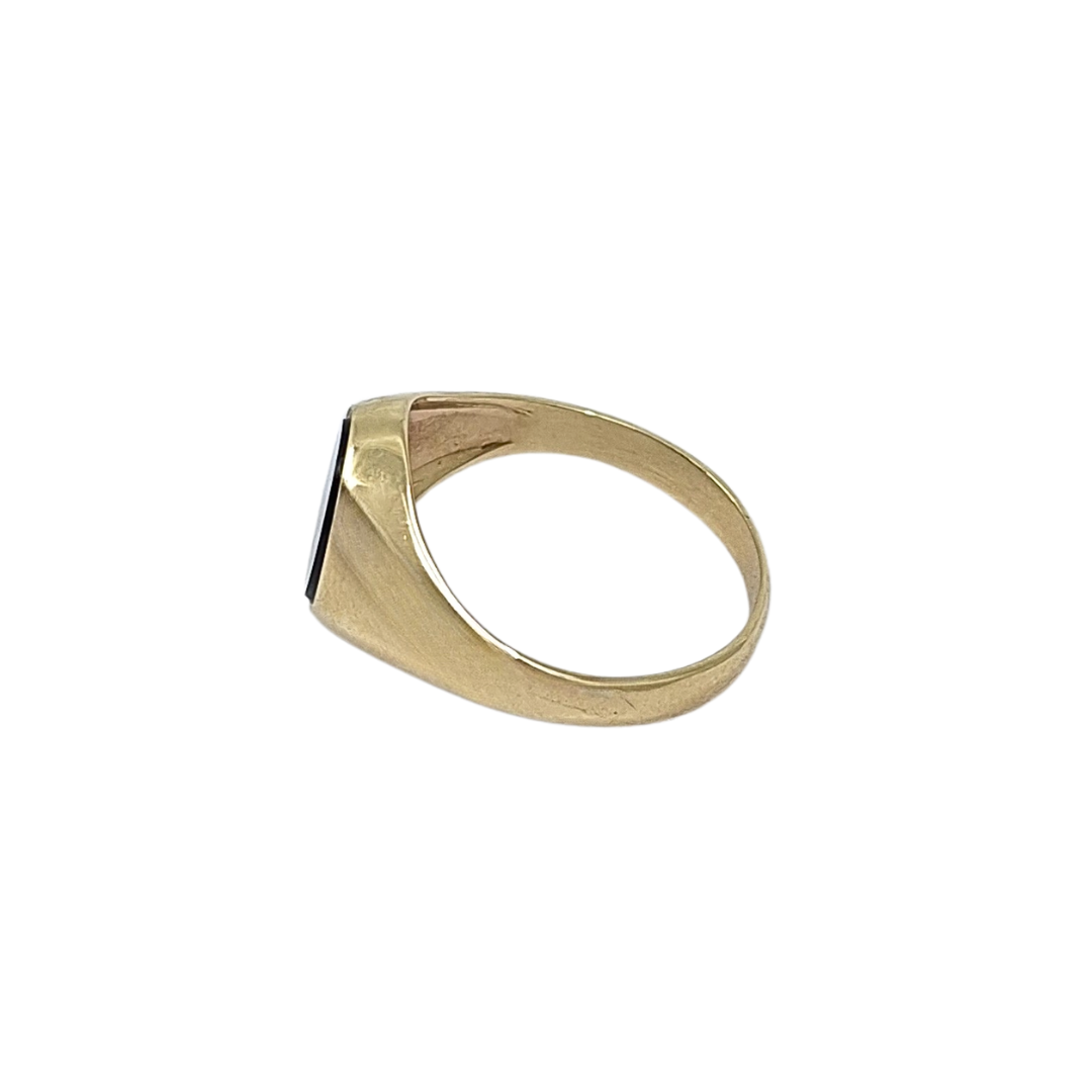 9ct Yellow Gold Onyx Signet Ring