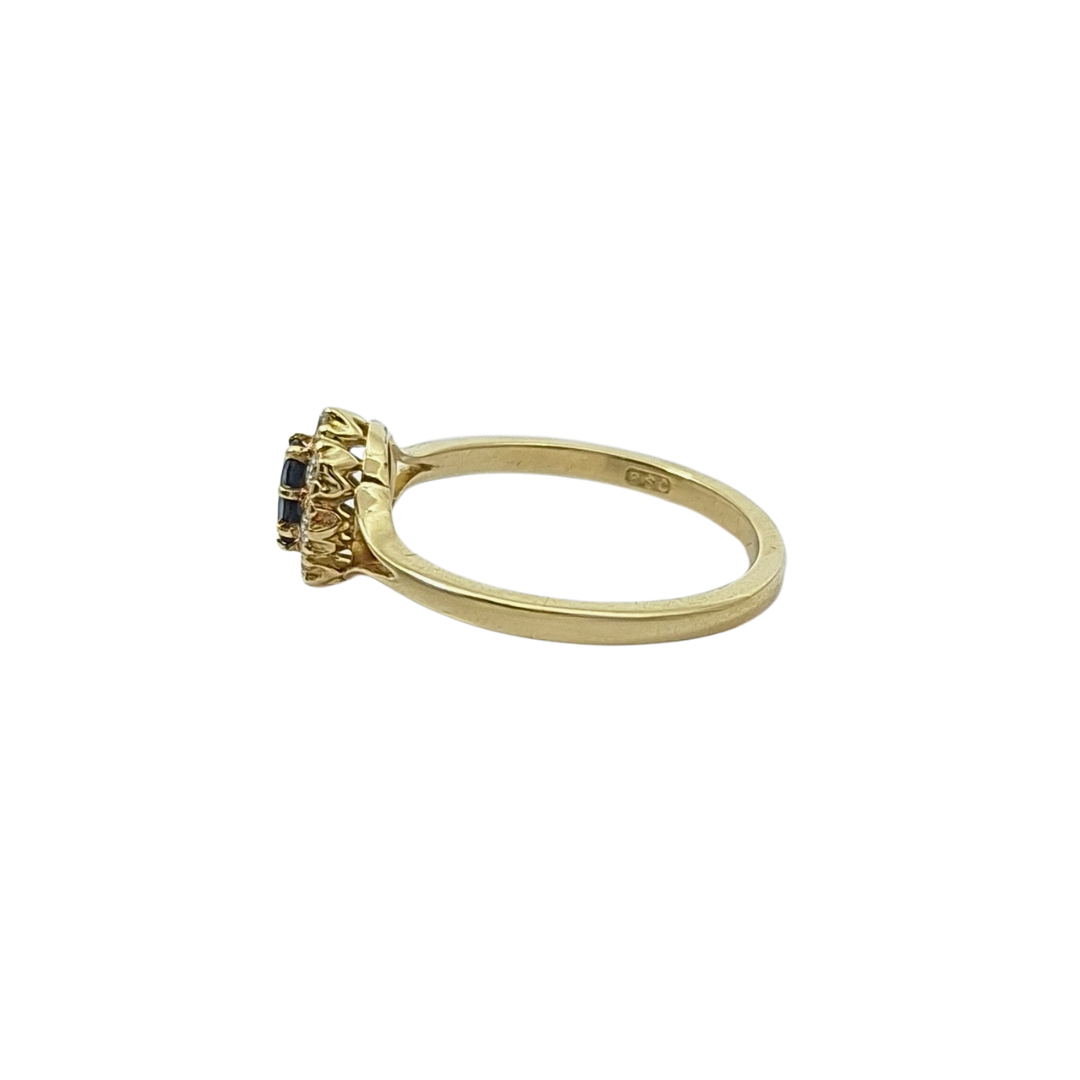 18ct Yellow Gold Sapphire & Diamond Cluster Ring