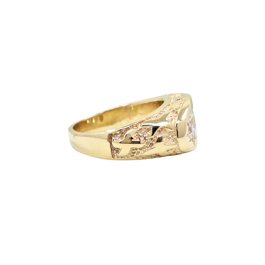 9ct Yellow Gold Cubic Zirconia Gents 3 Stone Ring