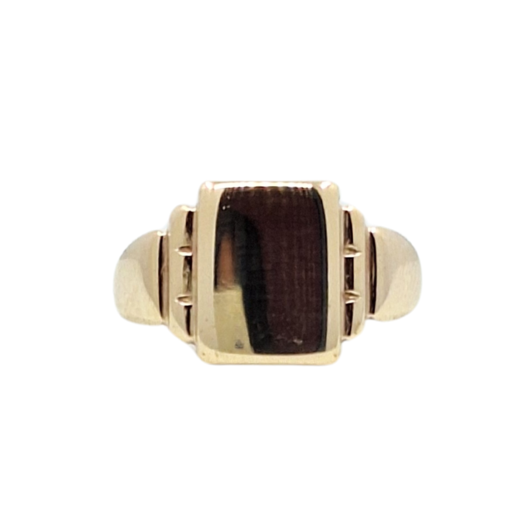 9ct Yellow Gold Signet Ring