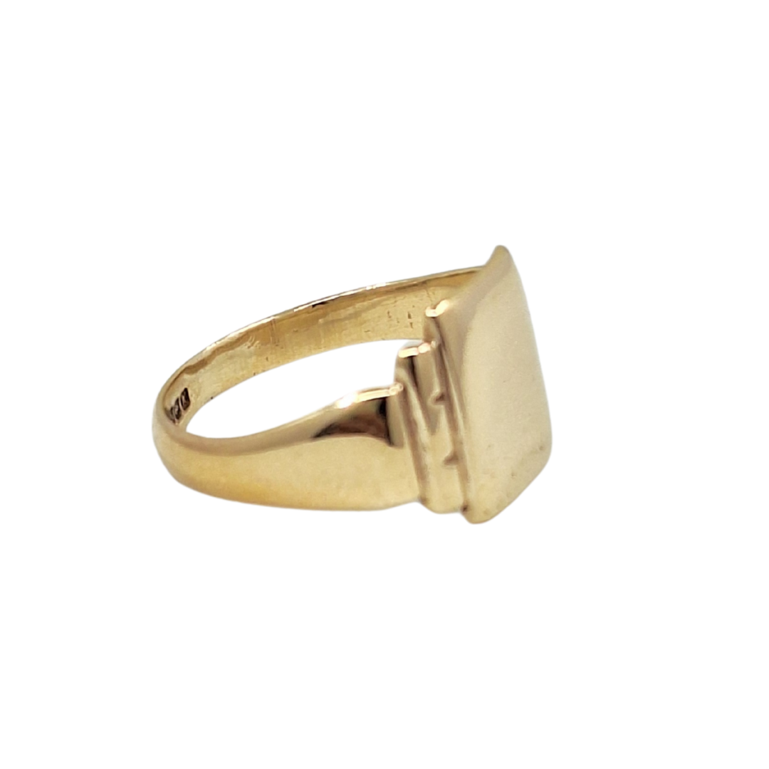 9ct Yellow Gold Signet Ring