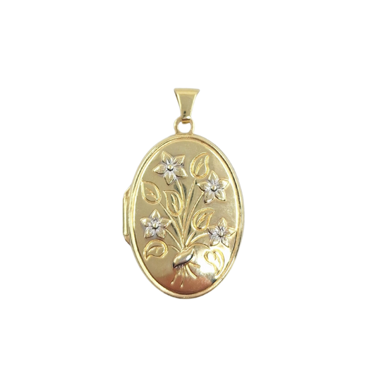 9ct Yellow Gold Oval Engraved Locket