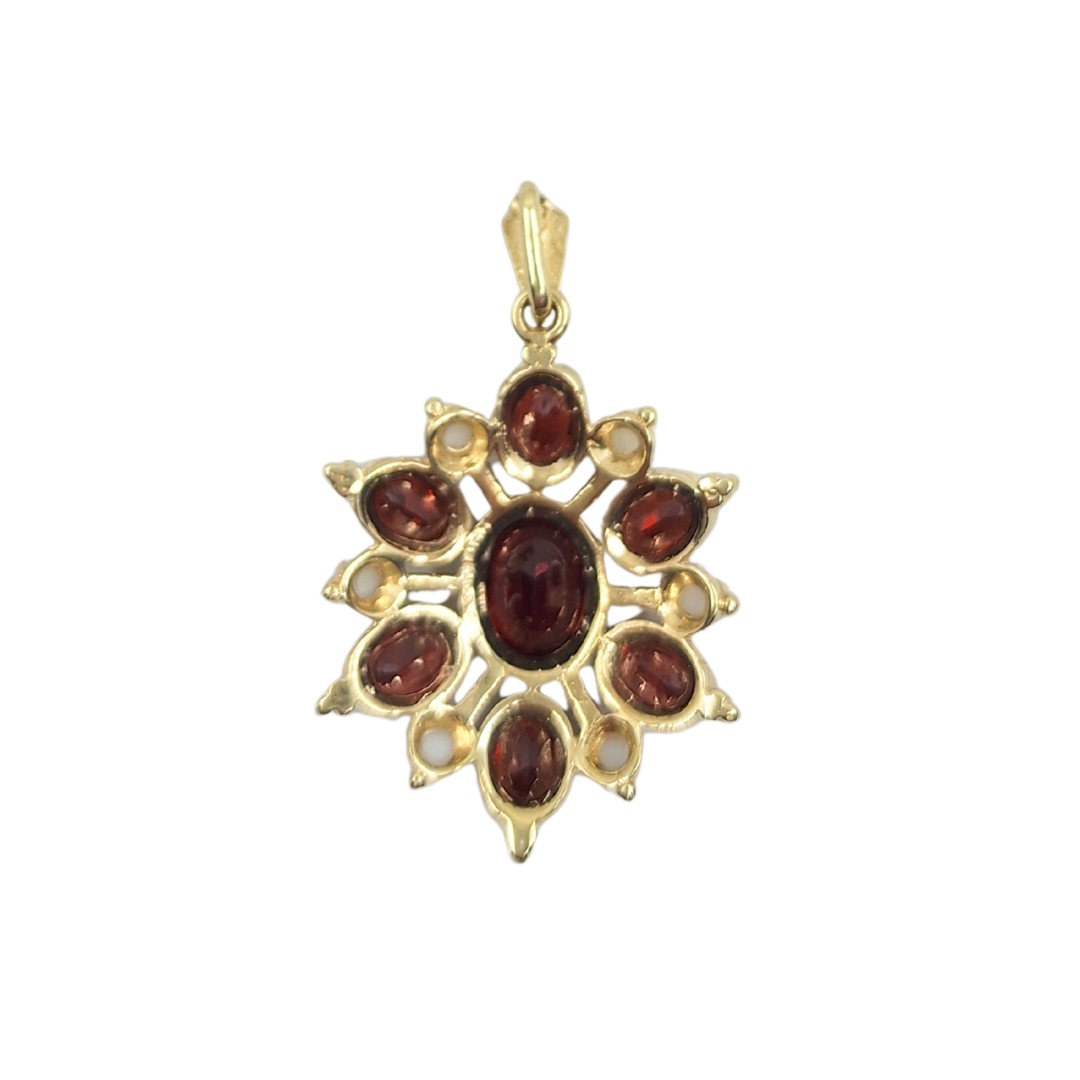 9ct Yellow Gold Garnet & Pearl Pendant