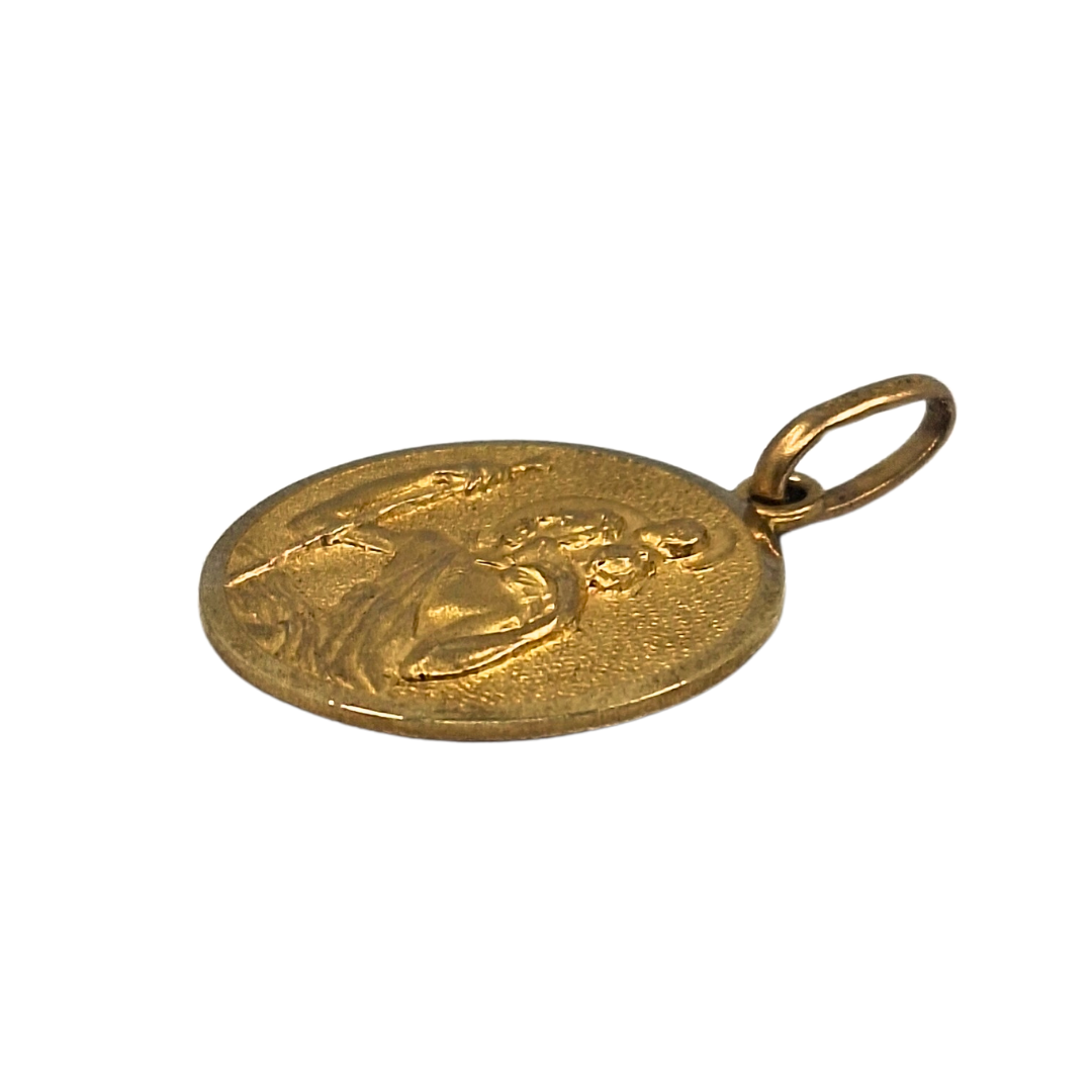 9ct Yellow Gold St Cristopher Pendant