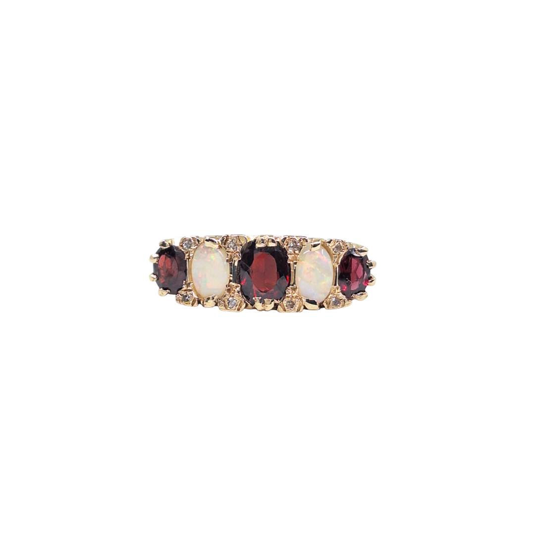 9ct Yellow Gold Garnet & Opal Band Ring
