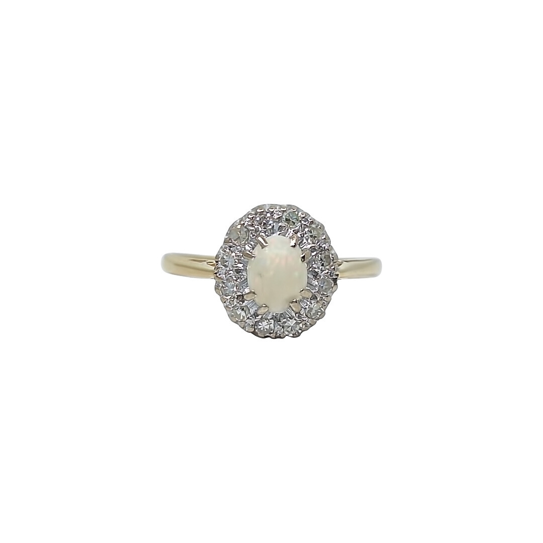 18ct Yellow Gold Opal & Diamond Ring