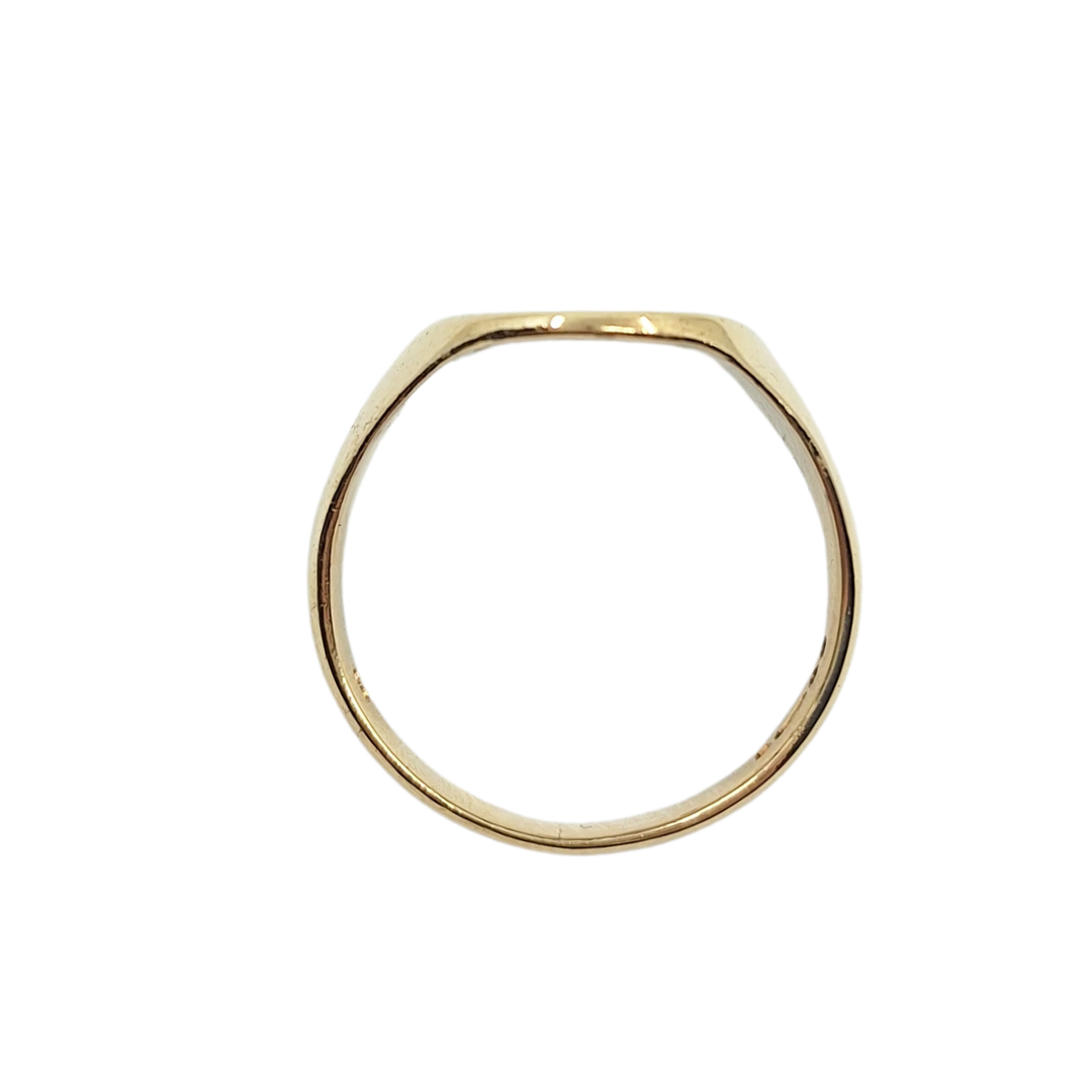 9ct Yellow Gold Engraved Signet Ring