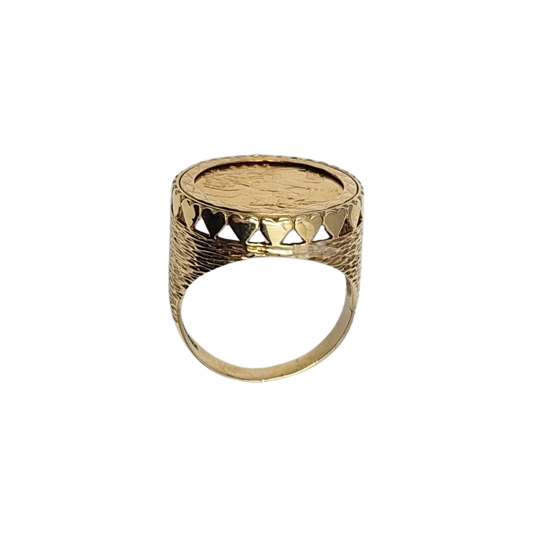 Half Sovereign Ring 1982