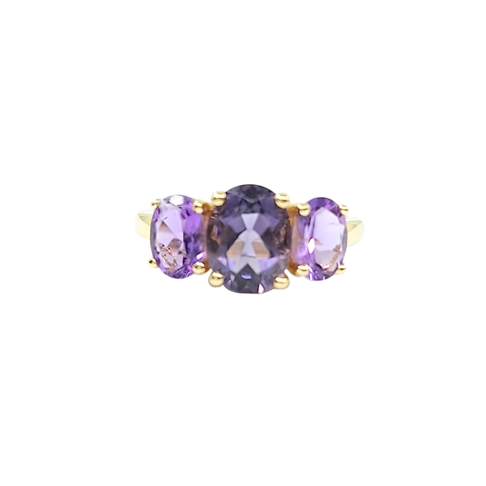 9ct Yellow Gold 3 Stone Amethyst Ring