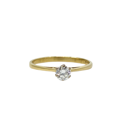9ct Yellow Gold Diamond Solitaire Ring