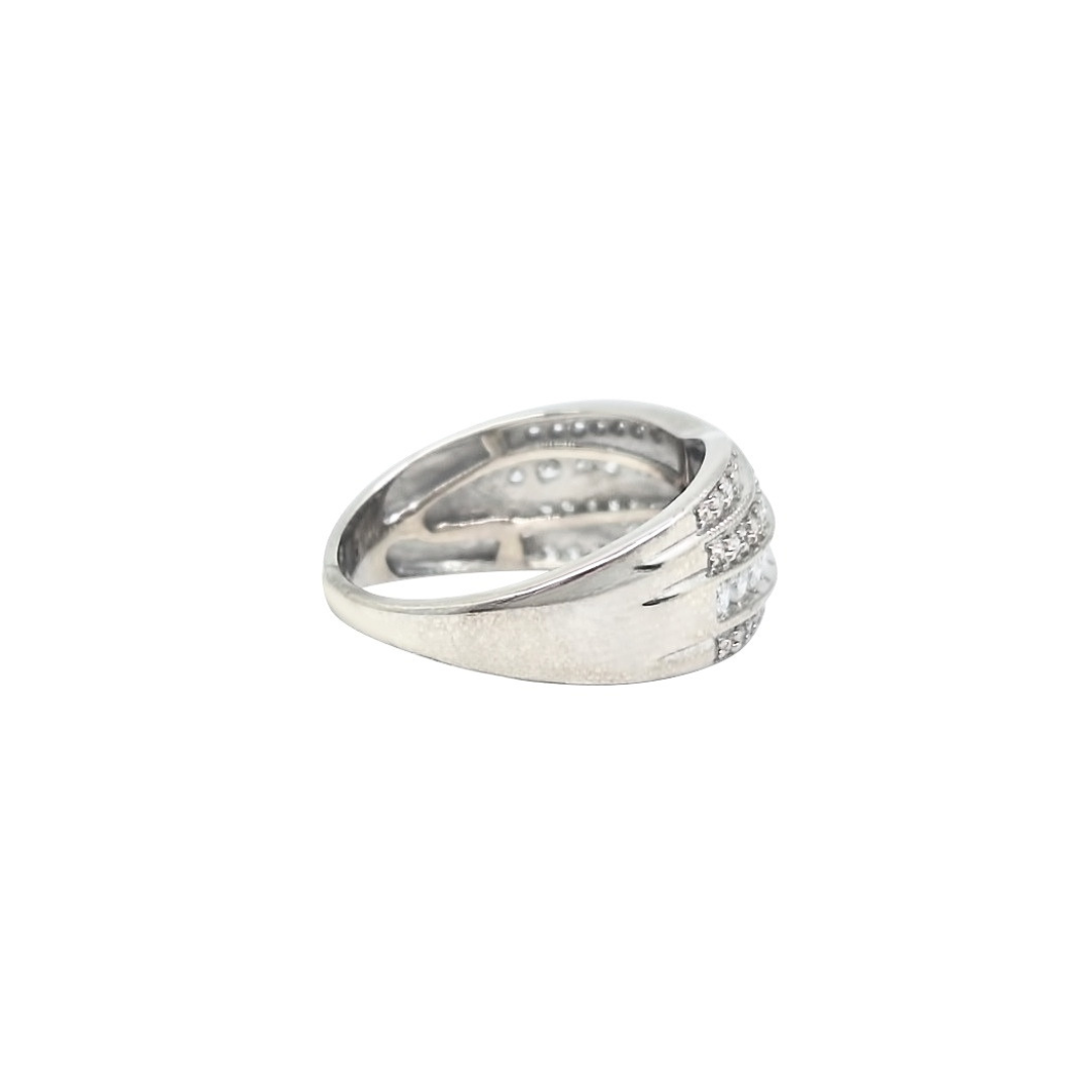 18ct White Gold Diamond Crossover Ring 0.50ct
