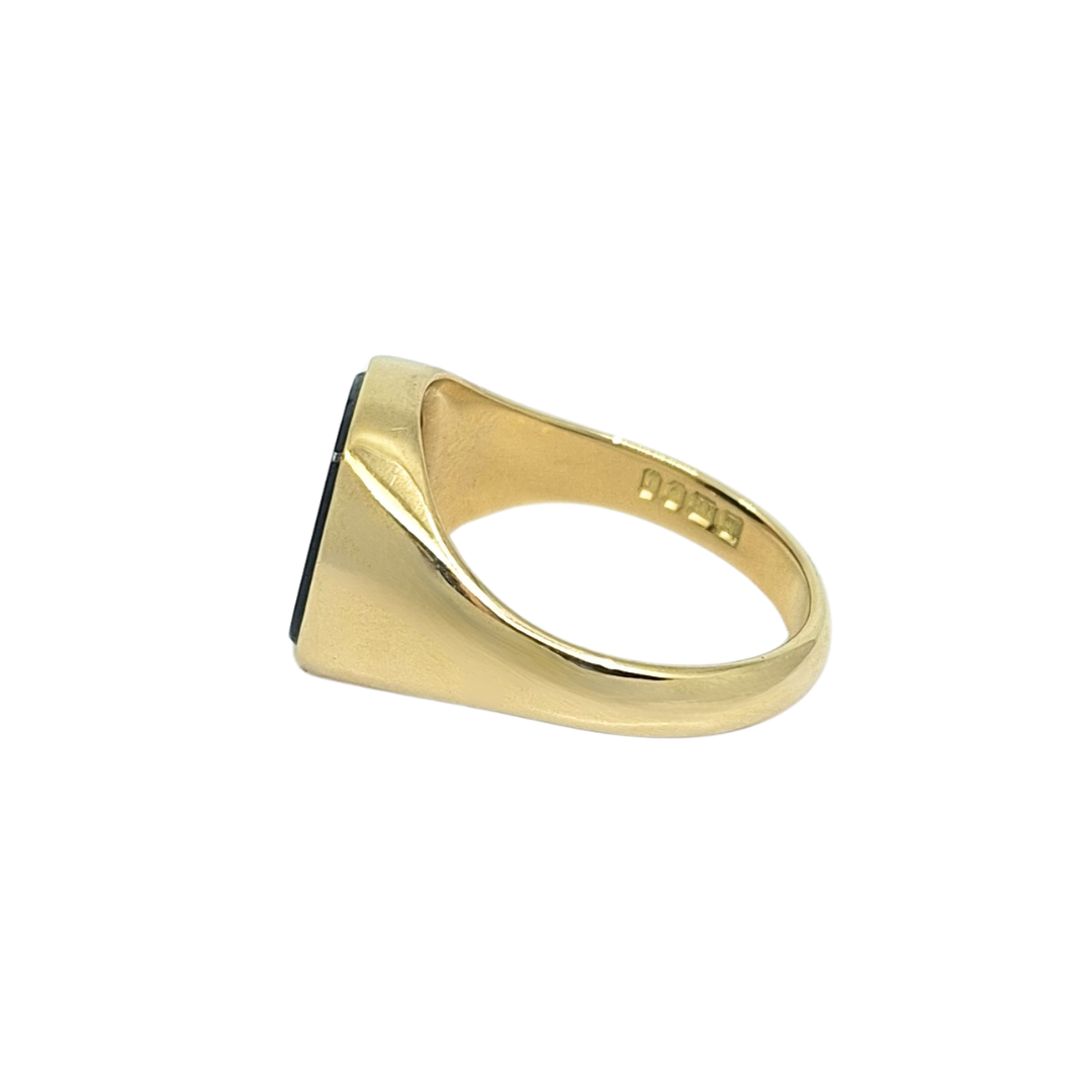 18ct Yellow Gold Bloodstone Signet Ring