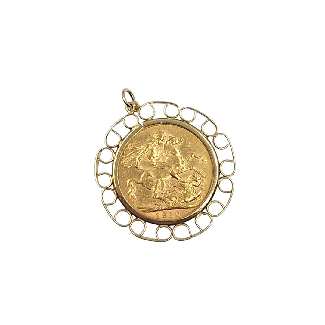 Full Sovereign Pendant 1910