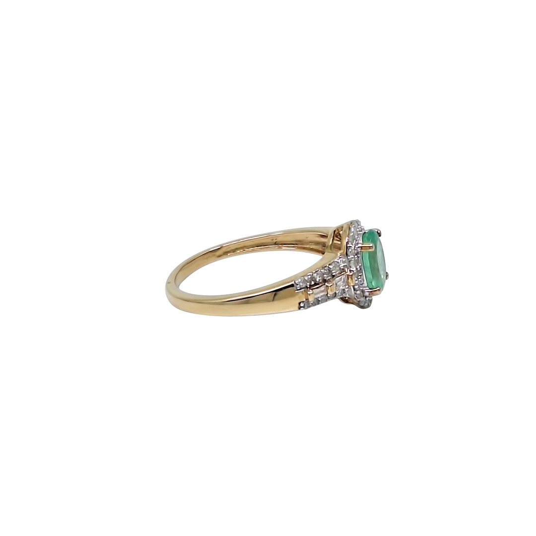 9ct Yellow Gold Emerald & Diamond Ring 1.00ct