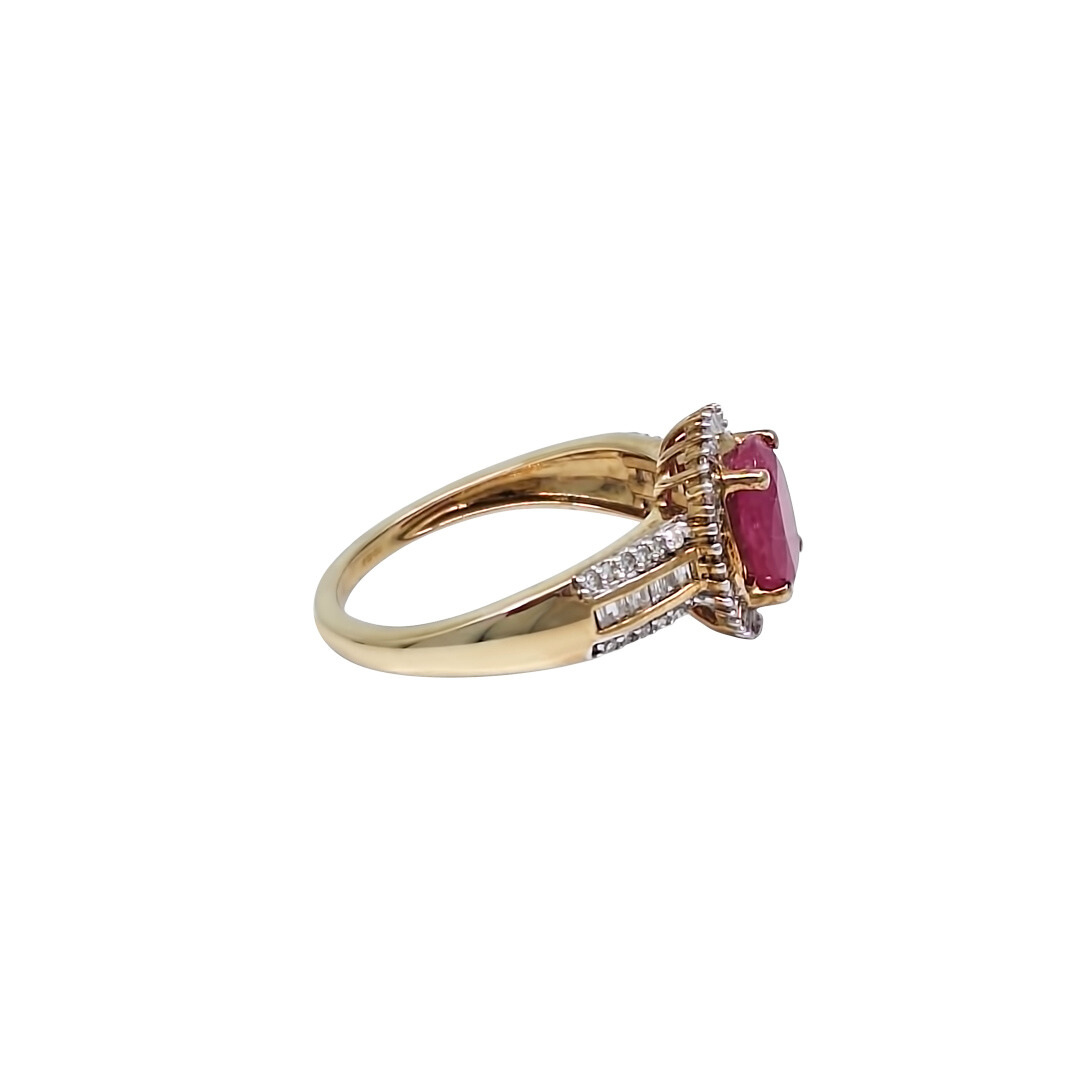 9ct Yellow Gold Ruby & Diamond Cluster Ring