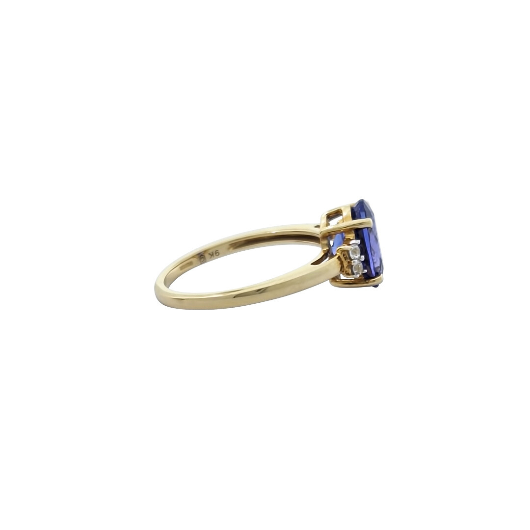 9ct Yellow Gold Tanzanite & Zircon Ring