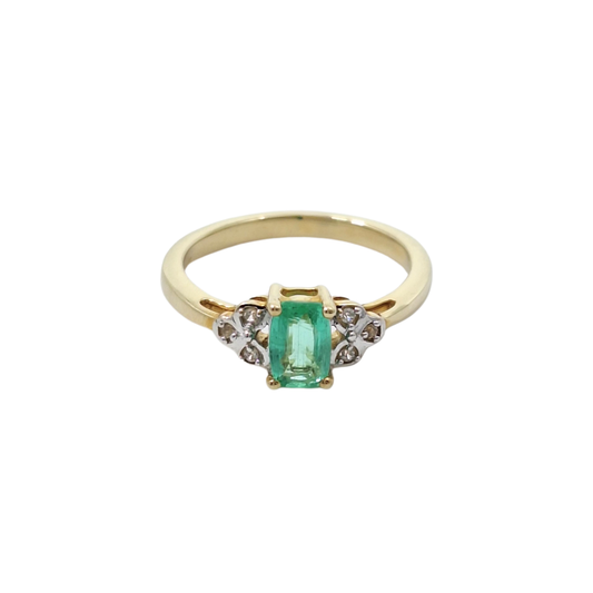 9ct Yellow Gold Colombian Emerald & Zircon Ring 0.60ct