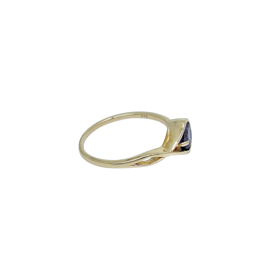 9ct Yellow Gold Tanzanite Ring 0.95ct