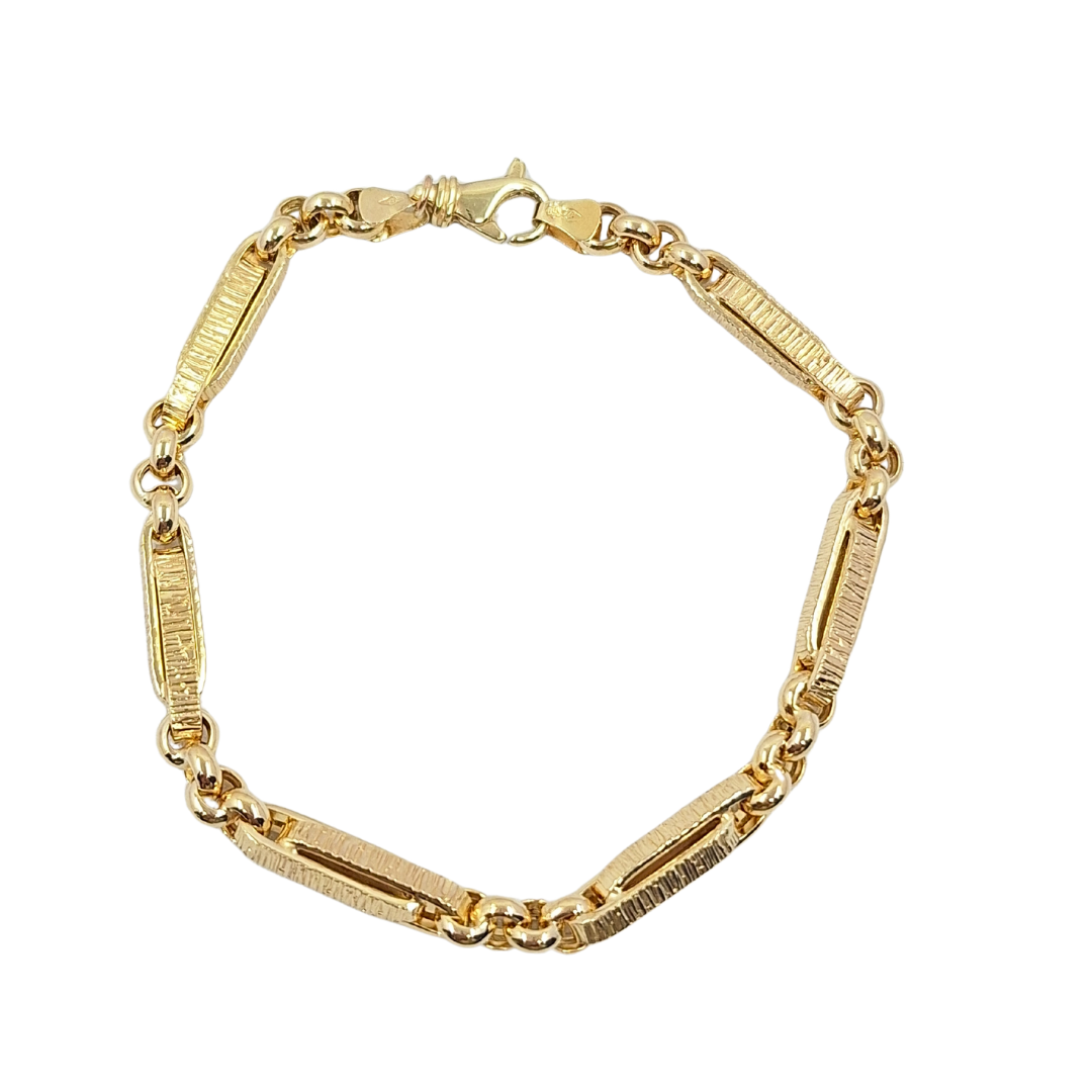 9ct Yellow Gold Fancy Hollow Belcher Bracelet 7.75"