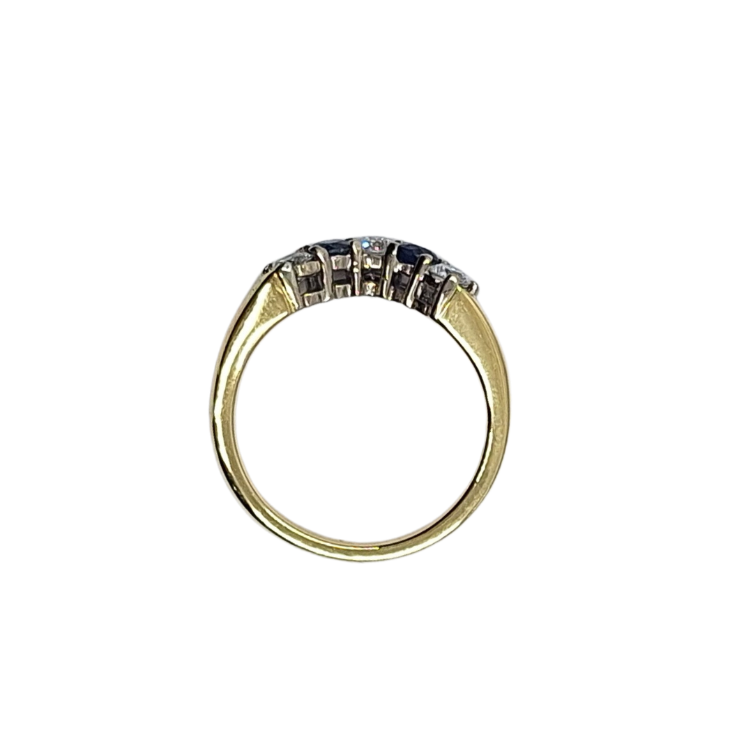 18ct Yellow Gold Sapphire & Diamond Ring