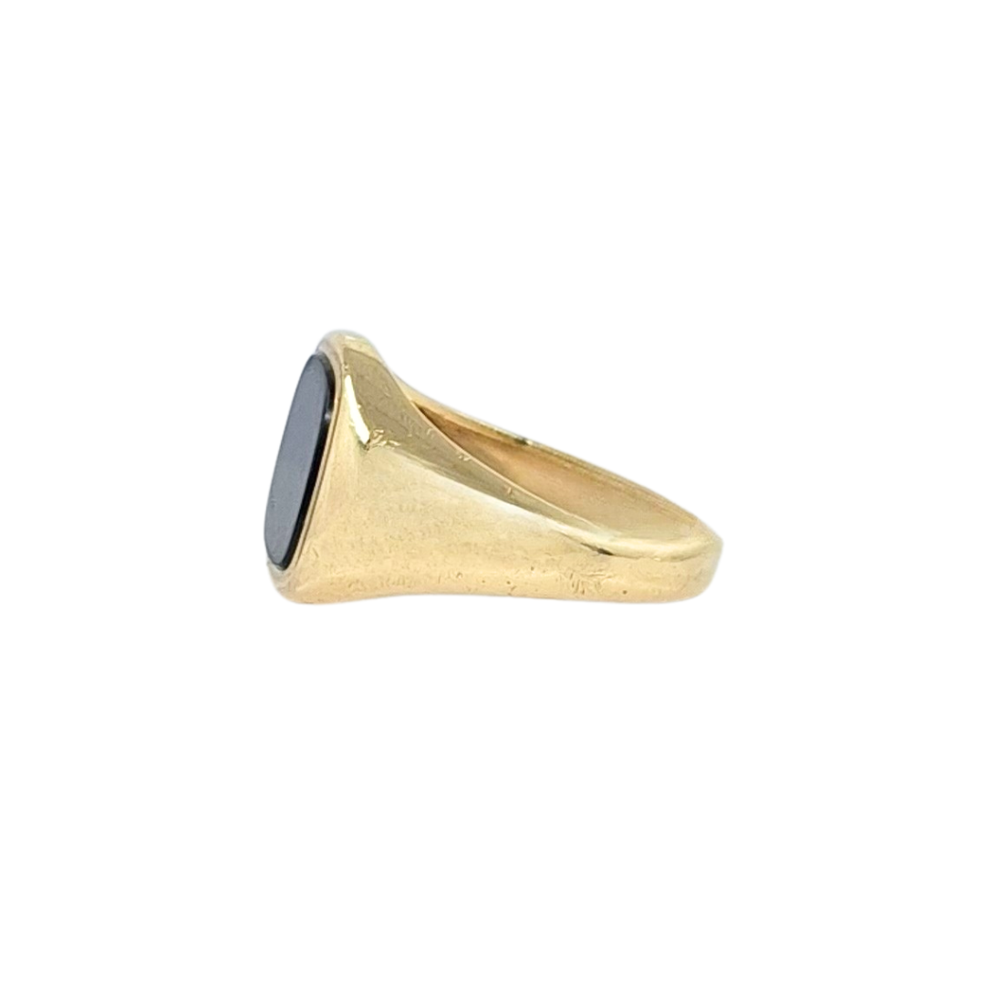 9ct Yellow Gold Onyx Signet Ring